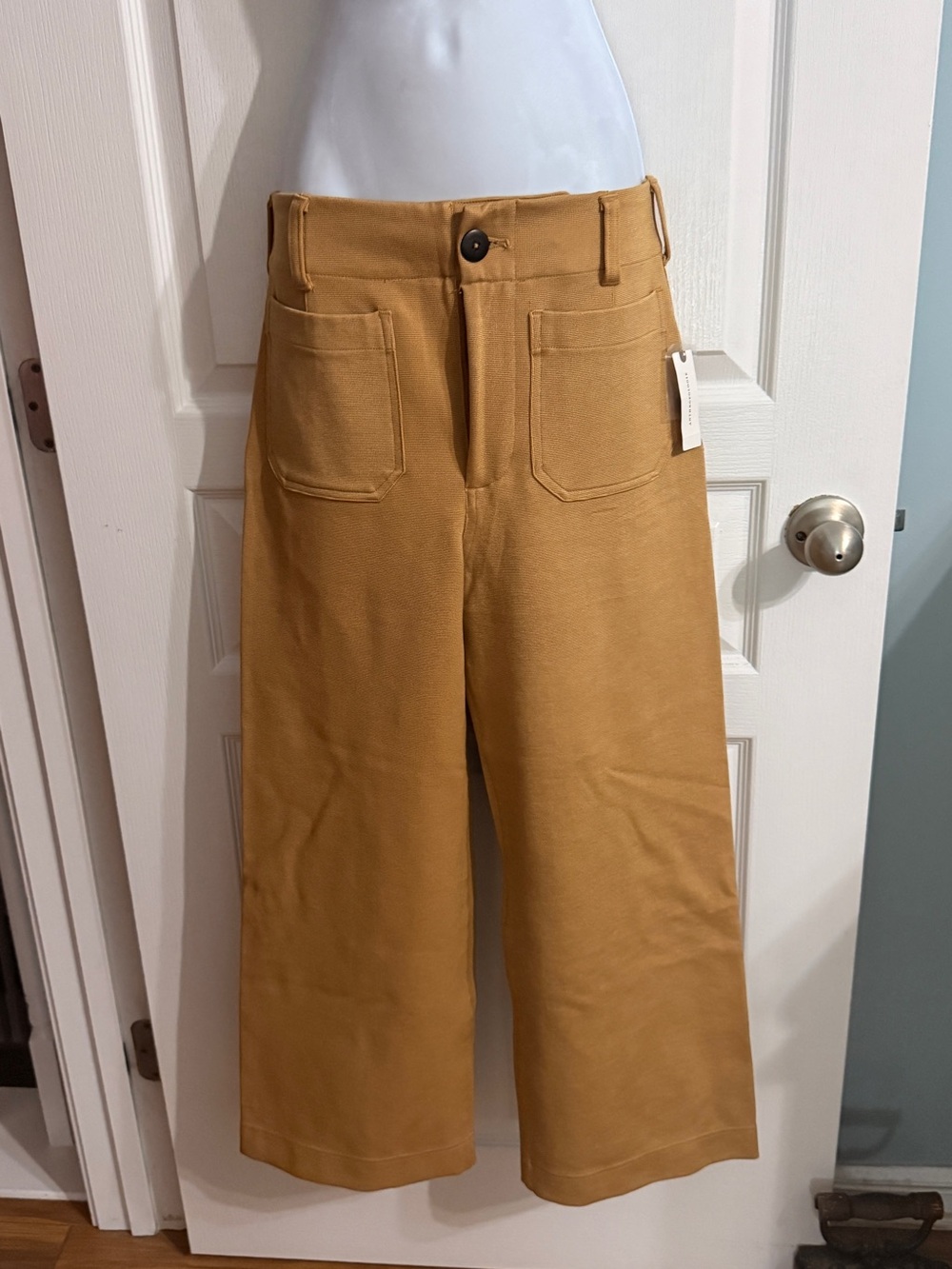 Mauve Wide-Leg High-Rise Crop Pants in Camel